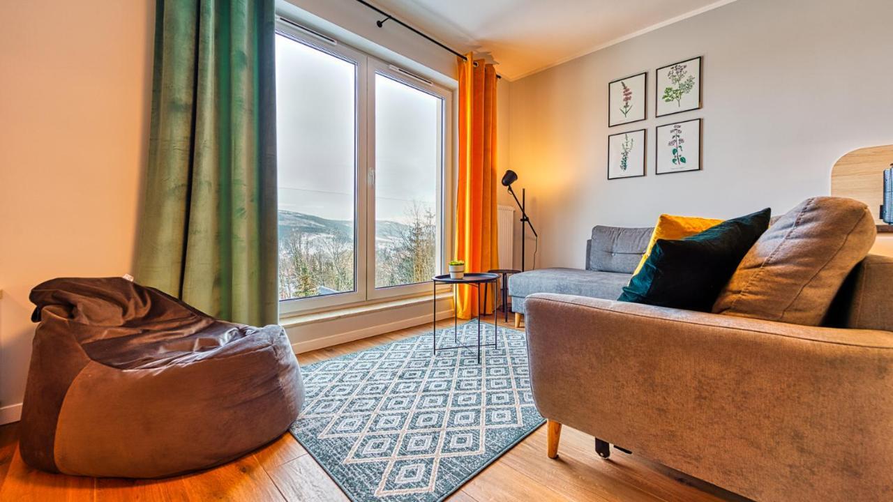 Apartament Pod Stogiem Izerskim - 5D Apartamenty Свєрадув-Здруй Екстер'єр фото