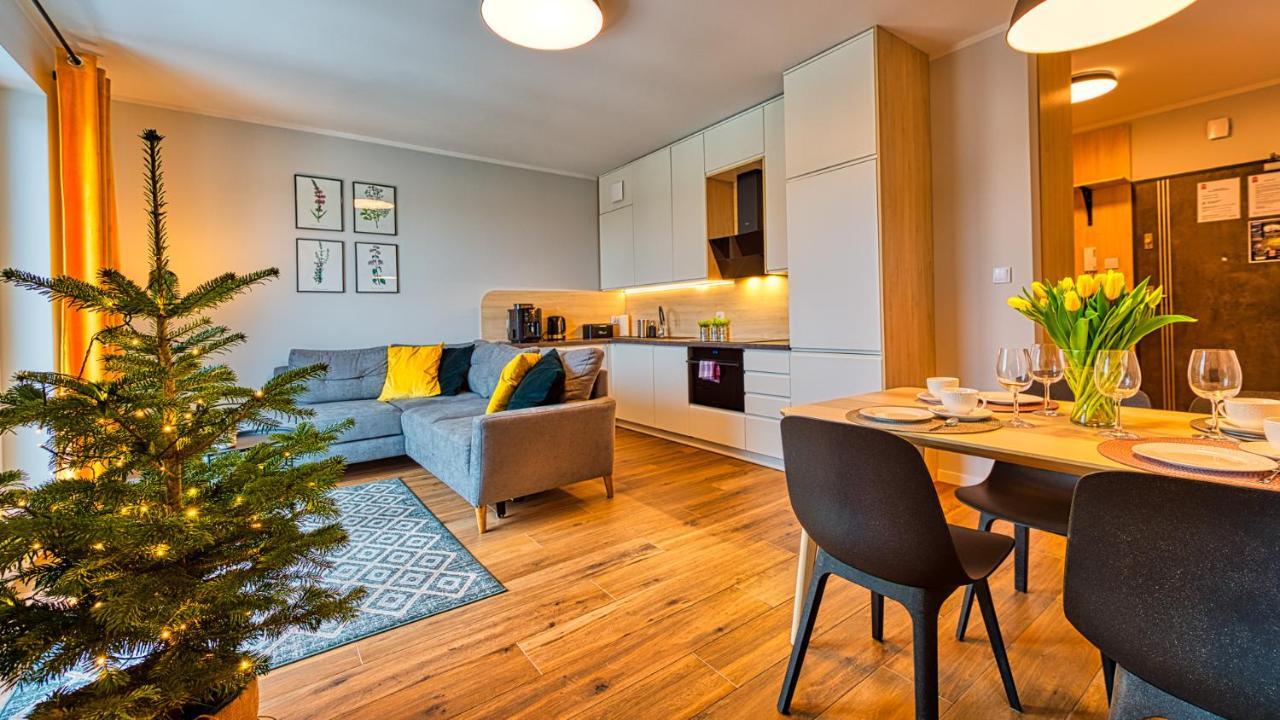 Apartament Pod Stogiem Izerskim - 5D Apartamenty Свєрадув-Здруй Екстер'єр фото